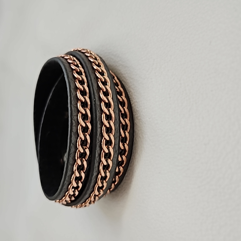On the Edge bracelet by Premier Designs